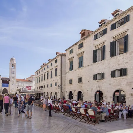 게스트하우스 5db 4*