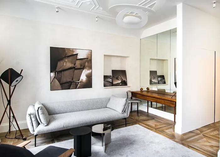 5db 게스트하우스 4*